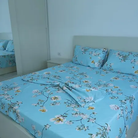 Apartment E&g